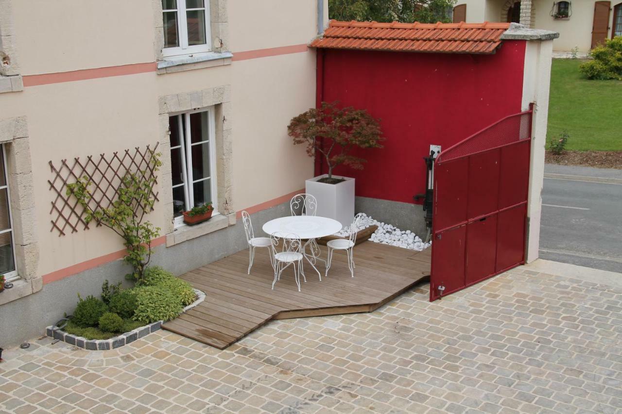 Champagne Et Chambres D'Hotes Pierre Trichet Trois-Puits Exterior photo